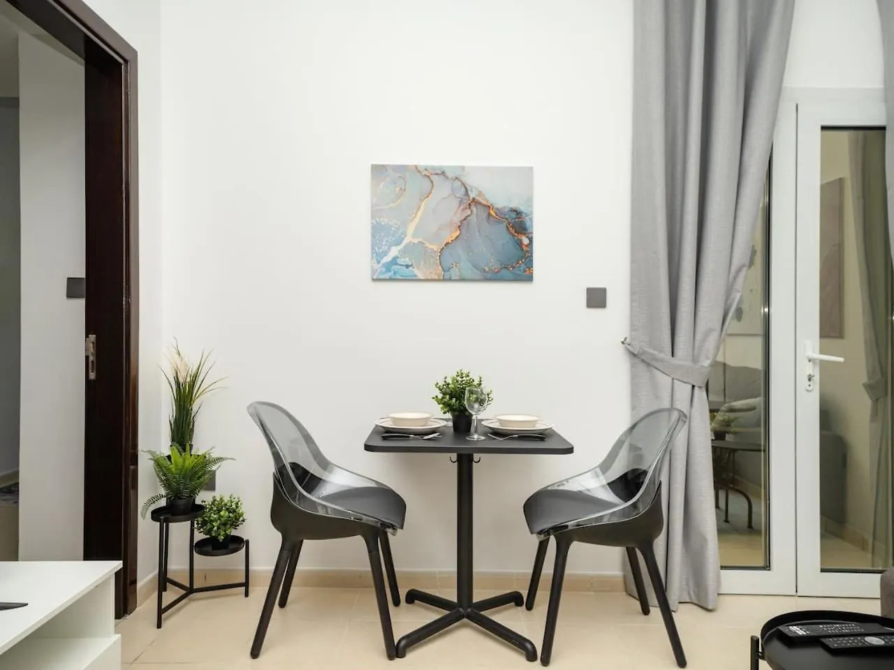 Charming 1-Bedroom Apartment In Autumn, Jvc Dubai