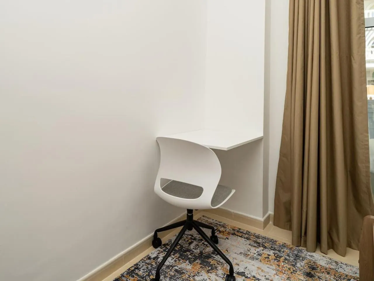 Charming 1-Bedroom Apartment In Autumn, Jvc Dubai